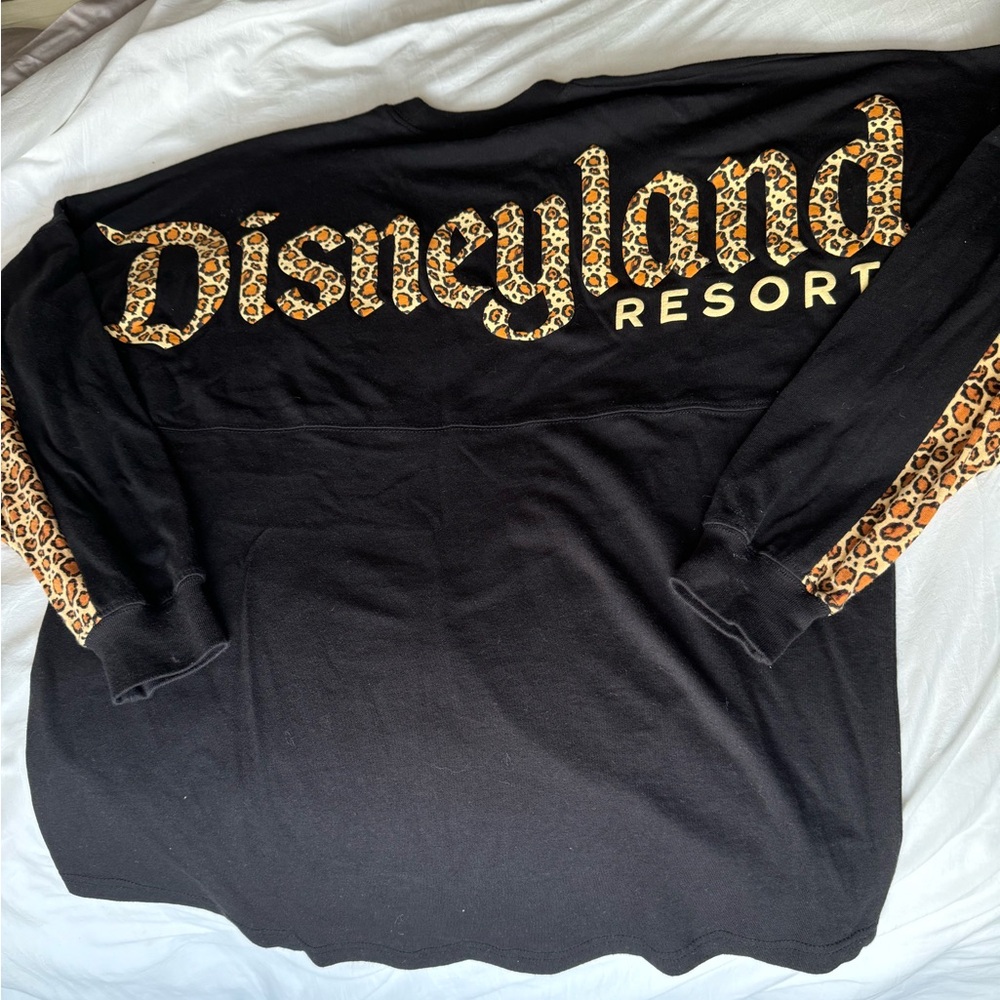 Disneyland spirit jersey cheetah